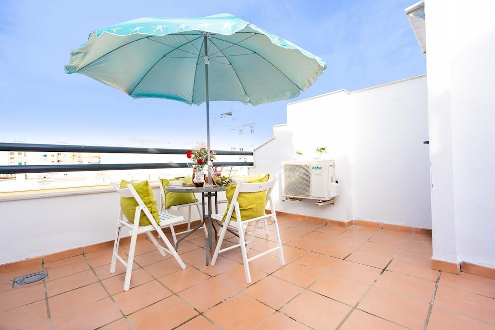 Holidays2Malaga Juan De Mena Apartments Luaran gambar